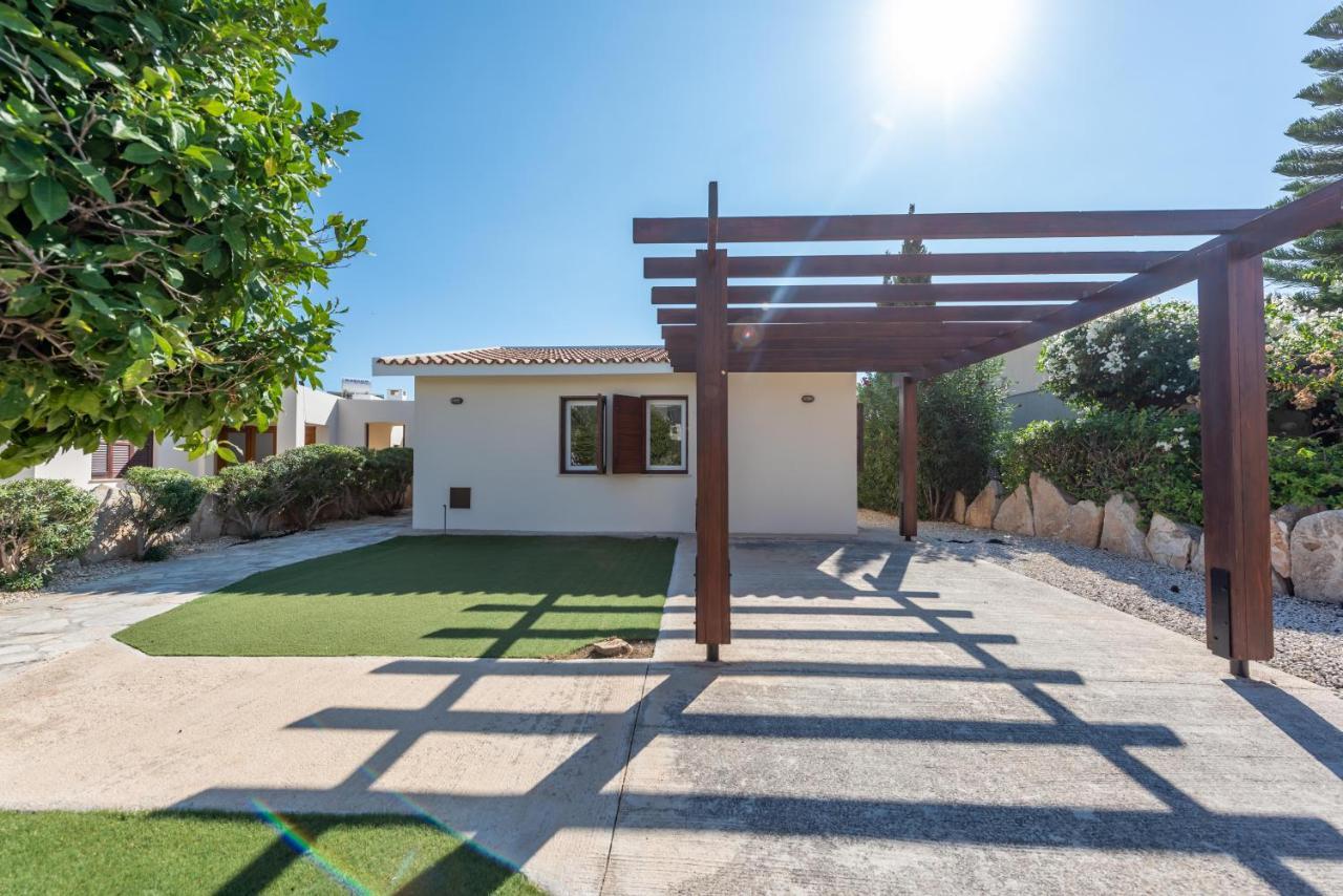 קורל ביי Villa Savoya Sunrise By Ezoria Villas מראה חיצוני תמונה